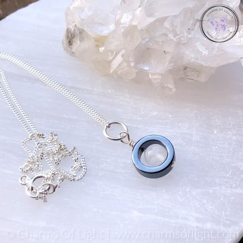 Hematite Gemstone Fidget Necklace (White Jade)